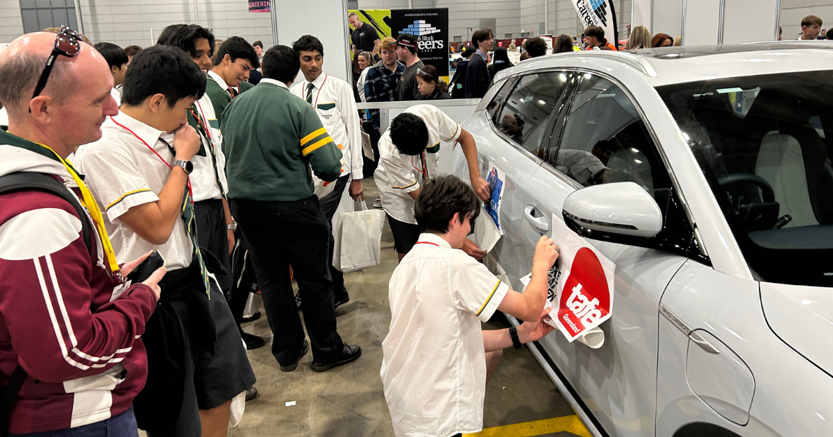 Online-News-1200-x-630-.zip-World-Skills