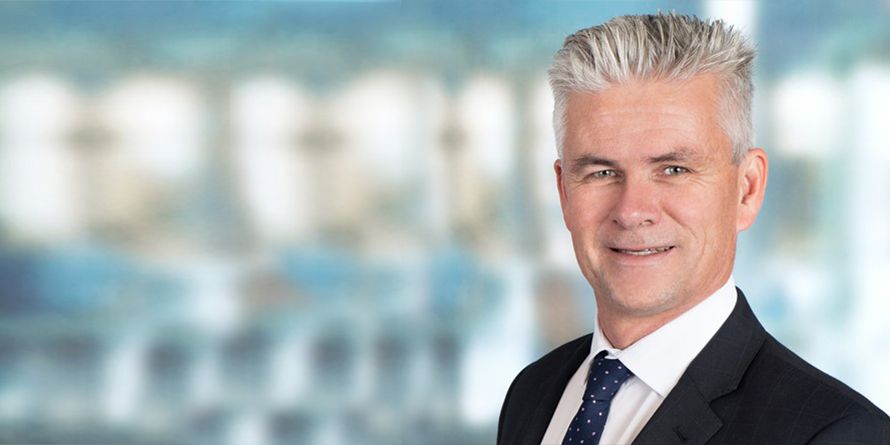 img-edited_thumbnail_Warwick-Ryan_Hicksons-Lawyers_488X488-Headshot-7387