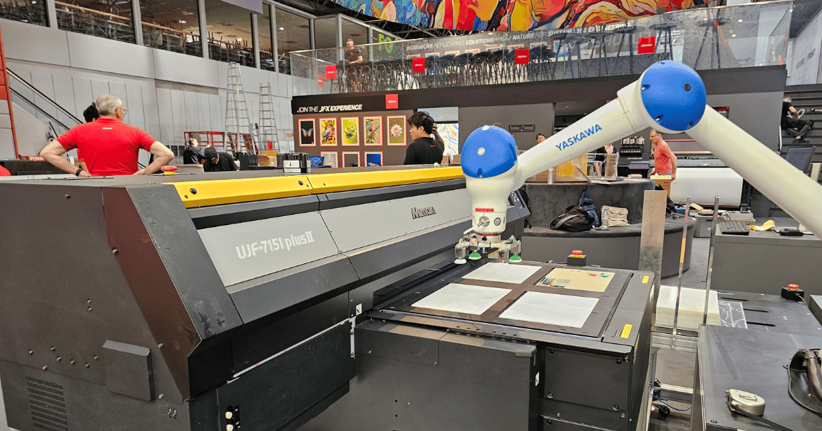 mimaki-m2COA
